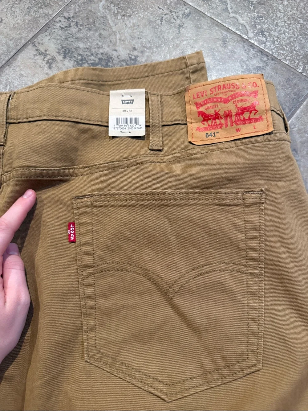 🍝541 Levi’s Men's Tan athletic taper Work Pants - Big and Tall stretch